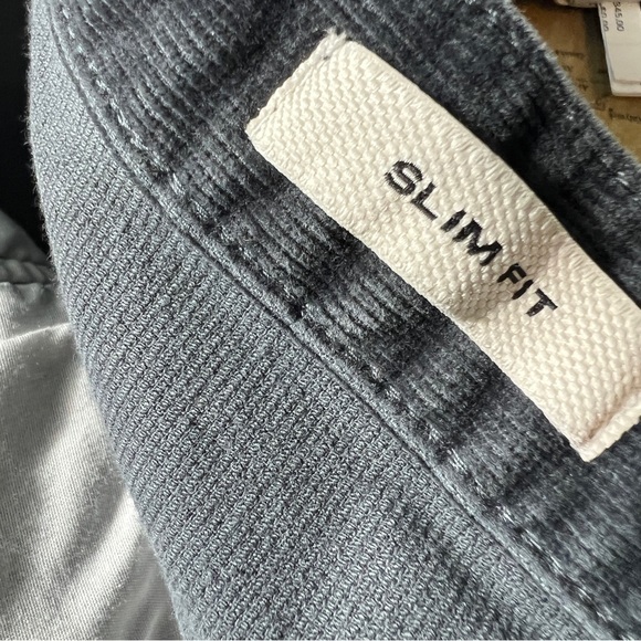 FLINT AND TINDER Men's Slim Fit Micro Corduroy Pants Dark Grey 33x30 - Picture 5 of 12